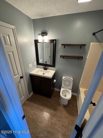 2942 Mulberry Lane B, Greenville, NC 27858