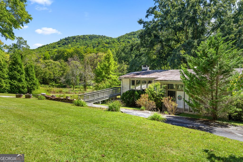 1630 Warwoman Road, Clayton, GA 30525