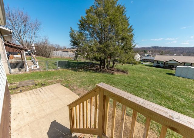 30 Marilou Dr, Penn Twp, PA 15644