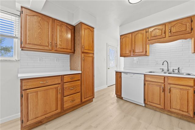 30 Marilou Dr, Penn Twp, PA 15644