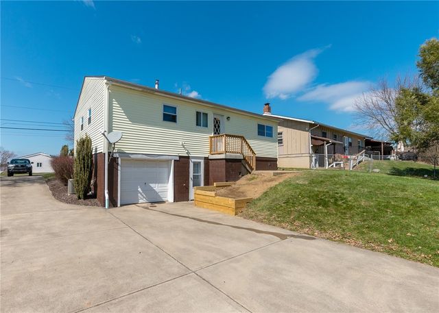 30 Marilou Dr, Penn Twp, PA 15644