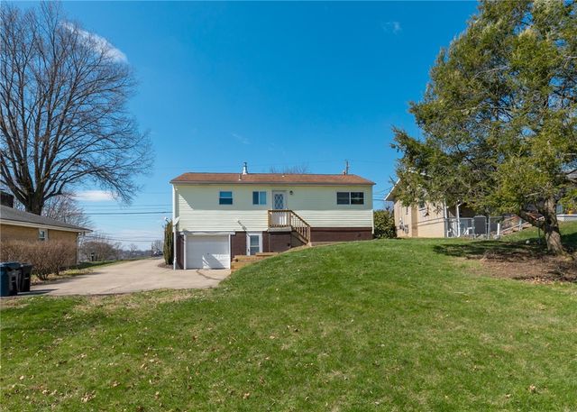 30 Marilou Dr, Penn Twp, PA 15644