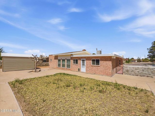 11036 SAM SNEAD Drive, El Paso, TX 79936