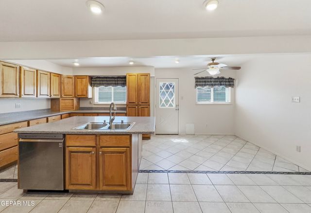 11036 SAM SNEAD Drive, El Paso, TX 79936