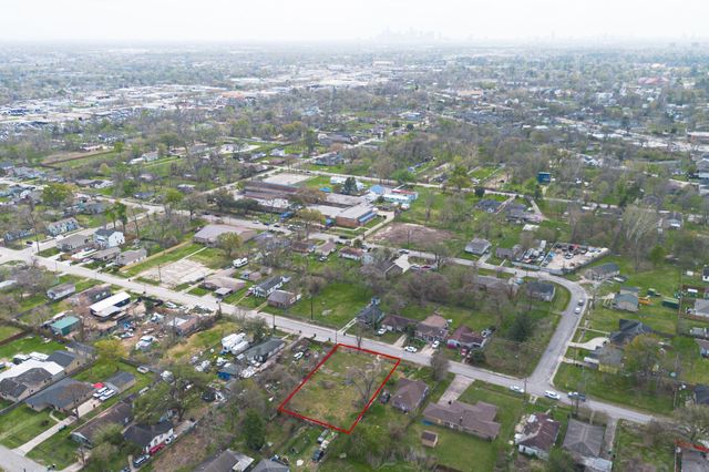 862 Granville Drive, Houston, TX 77091