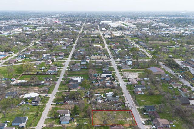 862 Granville Drive, Houston, TX 77091