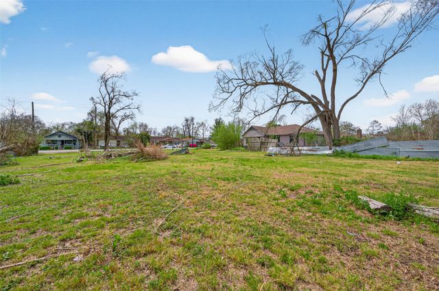 862 Granville Drive, Houston, TX 77091