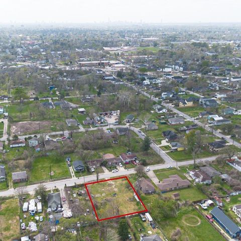 862 Granville Drive, Houston, TX 77091