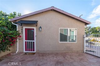 7647 Amestoy Avenue, Van Nuys (los Angeles), CA 91406