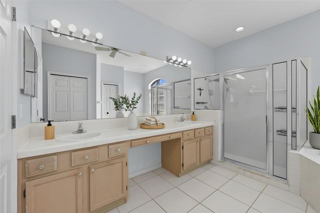 15805 MUIRFIELD DRIVE, Odessa, FL 33556