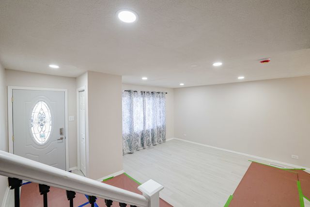 1777 Linden Avenue, Hanover Park, IL 60133