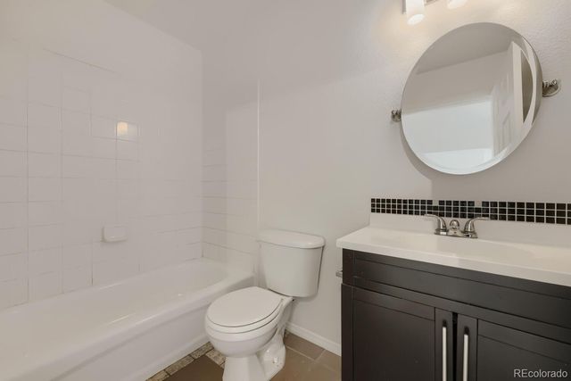 21458 E 47th Avenue, Denver, CO 80249