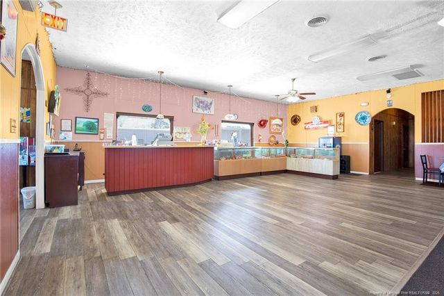 2177 N Roberts Road, Lumberton, NC 28358