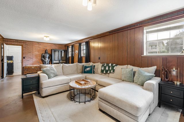 2712 Saint Lawrence Road, Chattanooga, TN 37421