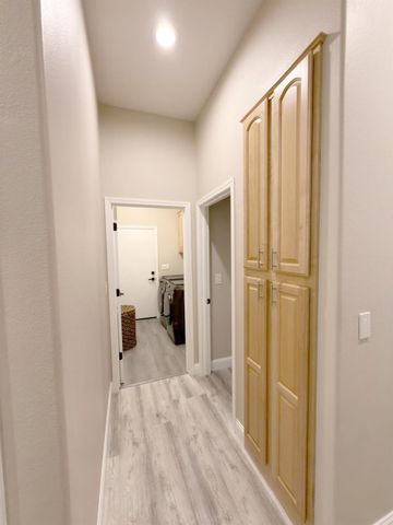 2219 Autumn Moon Way, Turlock, CA 95382
