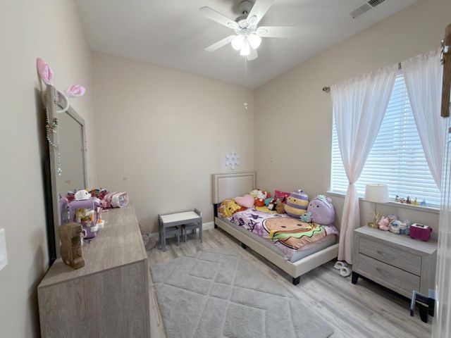 2219 Autumn Moon Way, Turlock, CA 95382