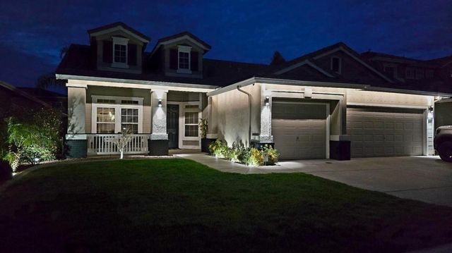 2219 Autumn Moon Way, Turlock, CA 95382