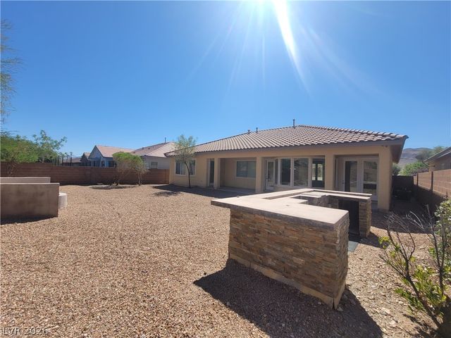 9338 WILDERNESS GLEN Avenue, Las Vegas, NV 89178