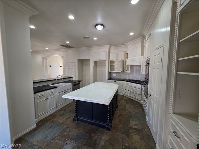 9338 WILDERNESS GLEN Avenue, Las Vegas, NV 89178