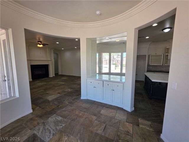 9338 WILDERNESS GLEN Avenue, Las Vegas, NV 89178