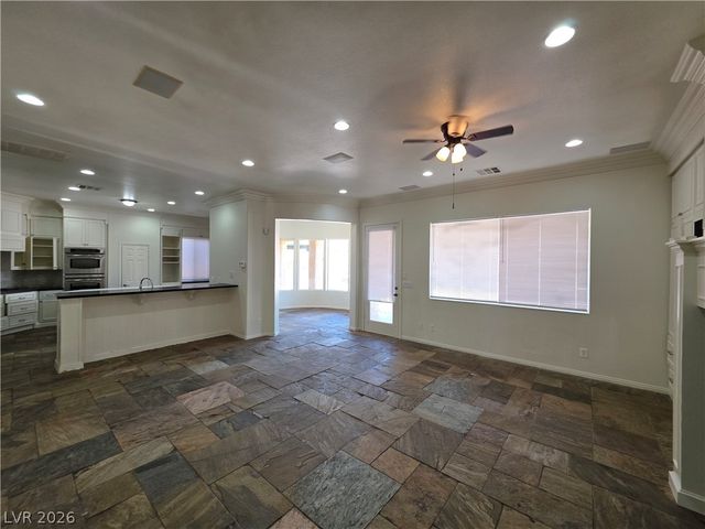 9338 WILDERNESS GLEN Avenue, Las Vegas, NV 89178