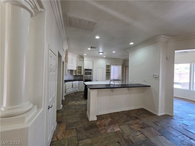 9338 WILDERNESS GLEN Avenue, Las Vegas, NV 89178