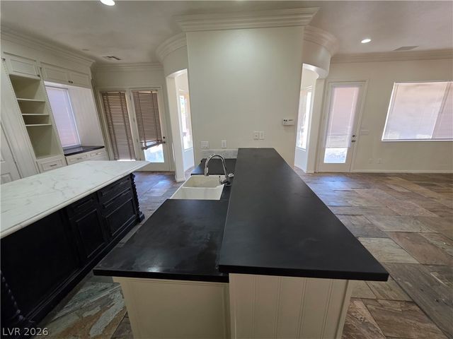 9338 WILDERNESS GLEN Avenue, Las Vegas, NV 89178