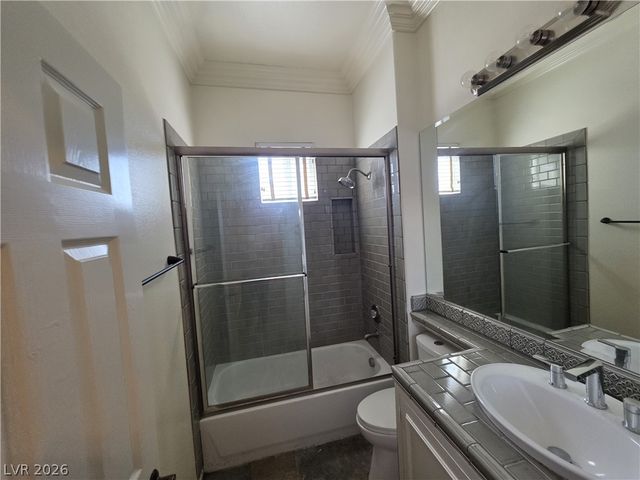 9338 WILDERNESS GLEN Avenue, Las Vegas, NV 89178