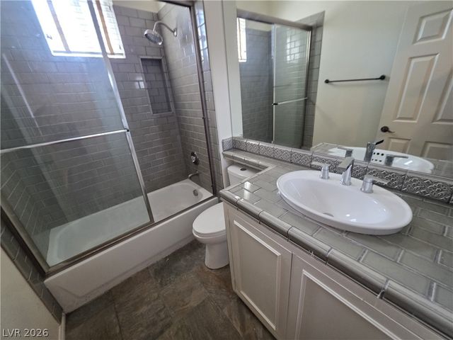 9338 WILDERNESS GLEN Avenue, Las Vegas, NV 89178