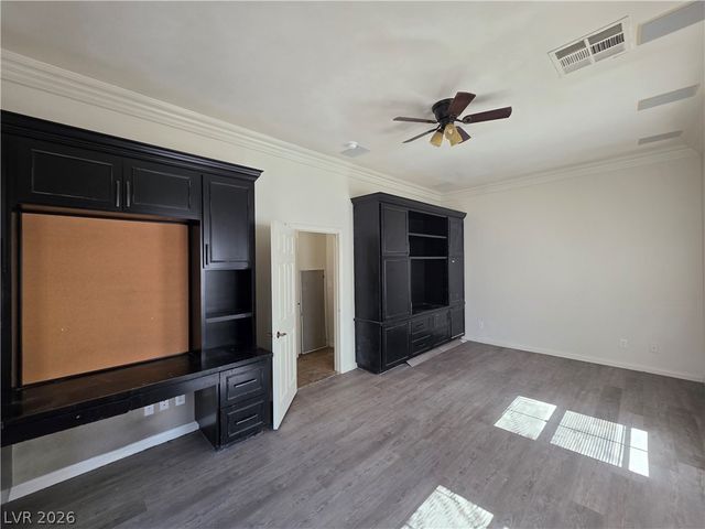 9338 WILDERNESS GLEN Avenue, Las Vegas, NV 89178