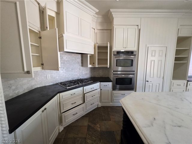 9338 WILDERNESS GLEN Avenue, Las Vegas, NV 89178