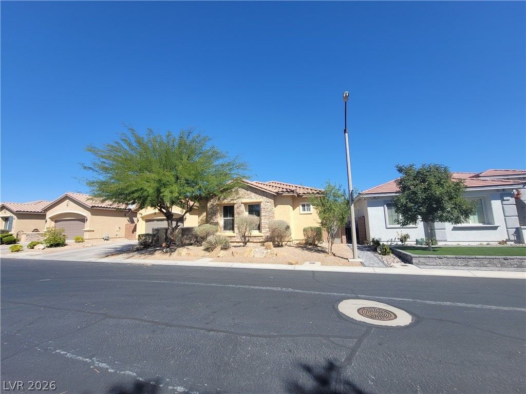 9338 WILDERNESS GLEN Avenue, Las Vegas, NV 89178