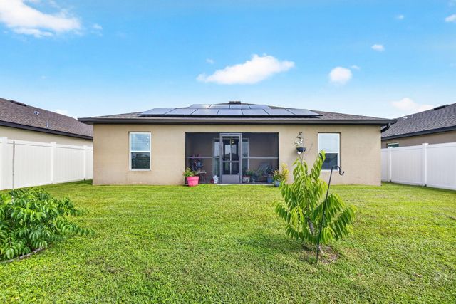 5521 Fantasy Drive, Fort Pierce, FL 34947