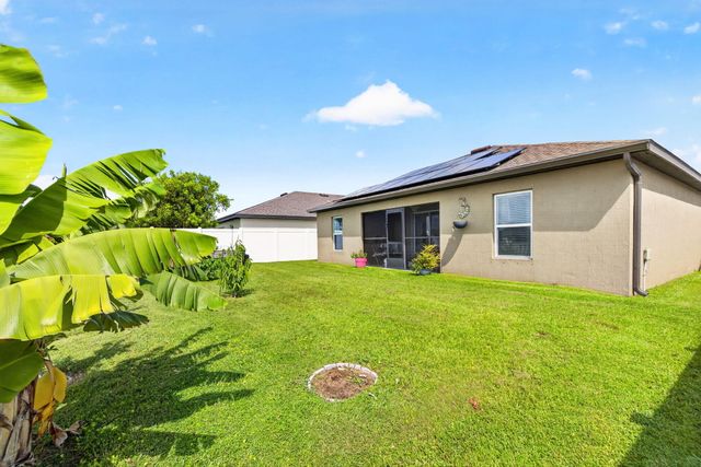 5521 Fantasy Drive, Fort Pierce, FL 34947