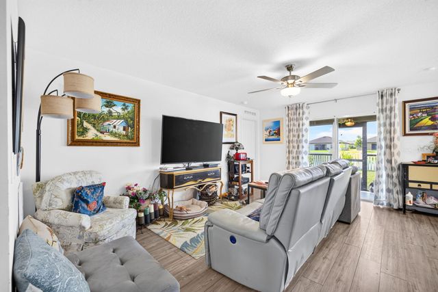 5521 Fantasy Drive, Fort Pierce, FL 34947