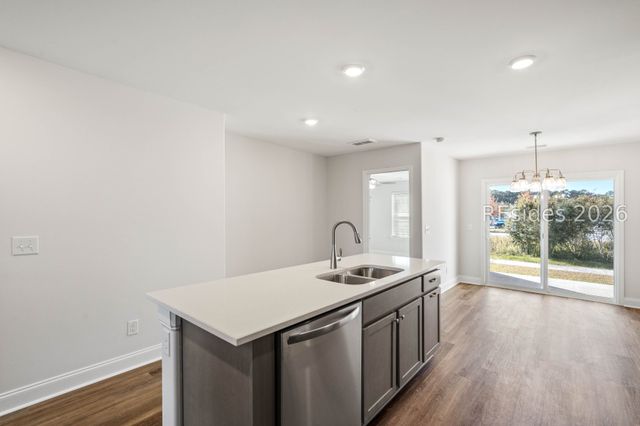 595 Royal Rd, Hardeeville, SC 29927