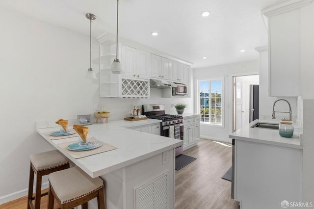 64 Reddy Street, San Francisco, CA 94124
