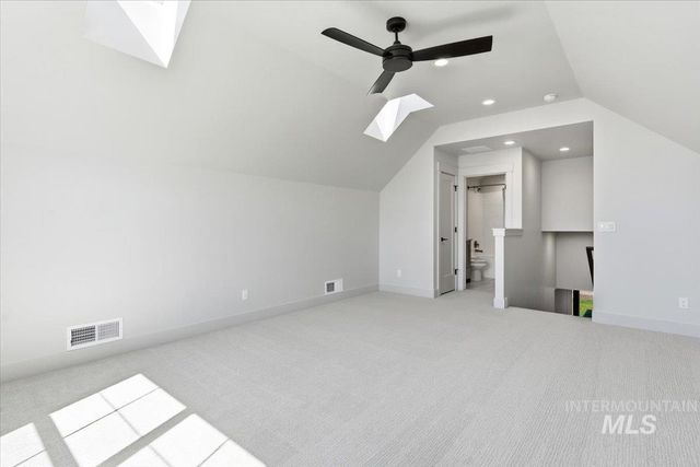 1010 E Crescendo St, Meridian, ID 83642