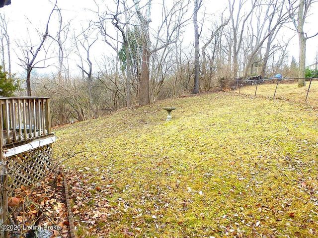 2311 Fallsview Rd, Louisville, KY 40207