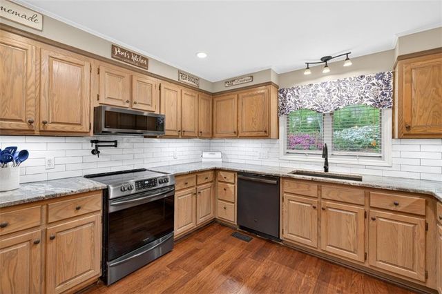 30 Saint Germaine Place, Winder, GA 30680