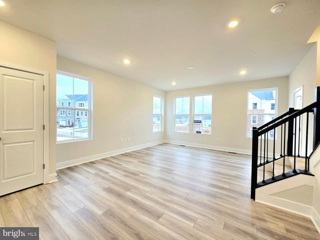 5518 ABERDEEN PL, White Plains, MD 20695