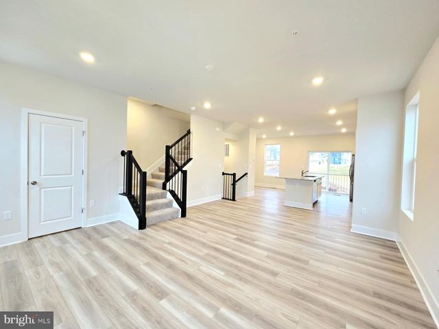 5518 ABERDEEN PL, White Plains, MD 20695