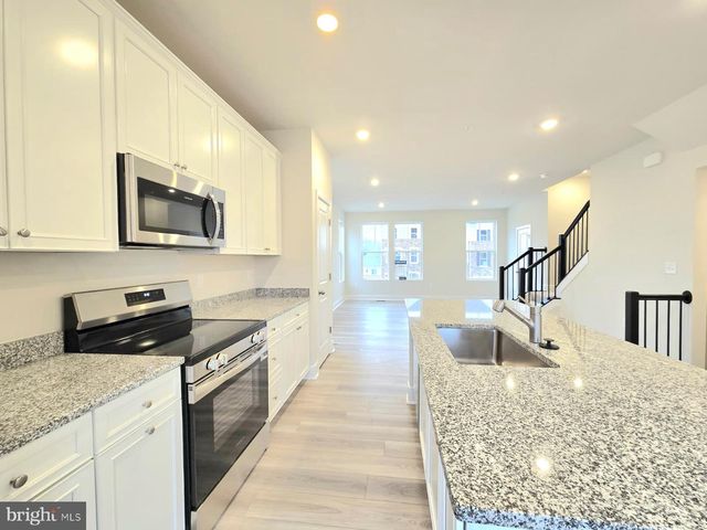 5518 ABERDEEN PL, White Plains, MD 20695