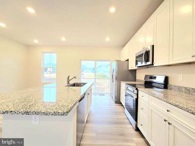 5518 ABERDEEN PL, White Plains, MD 20695