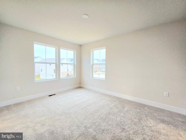 5518 ABERDEEN PL, White Plains, MD 20695