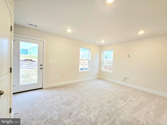 5518 ABERDEEN PL, White Plains, MD 20695