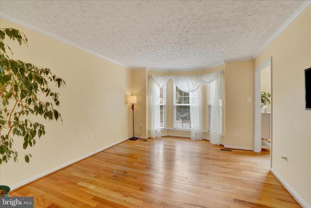 665 CLYDESDALE DR, York, PA 17402