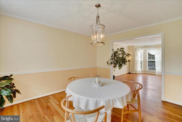 665 CLYDESDALE DR, York, PA 17402
