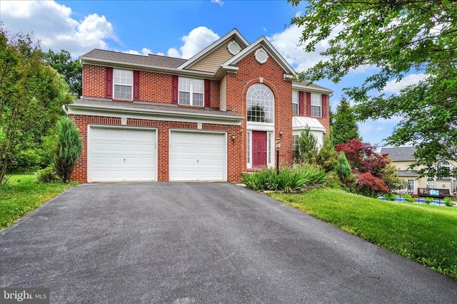 665 CLYDESDALE DR, York, PA 17402
