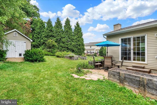 665 CLYDESDALE DR, York, PA 17402
